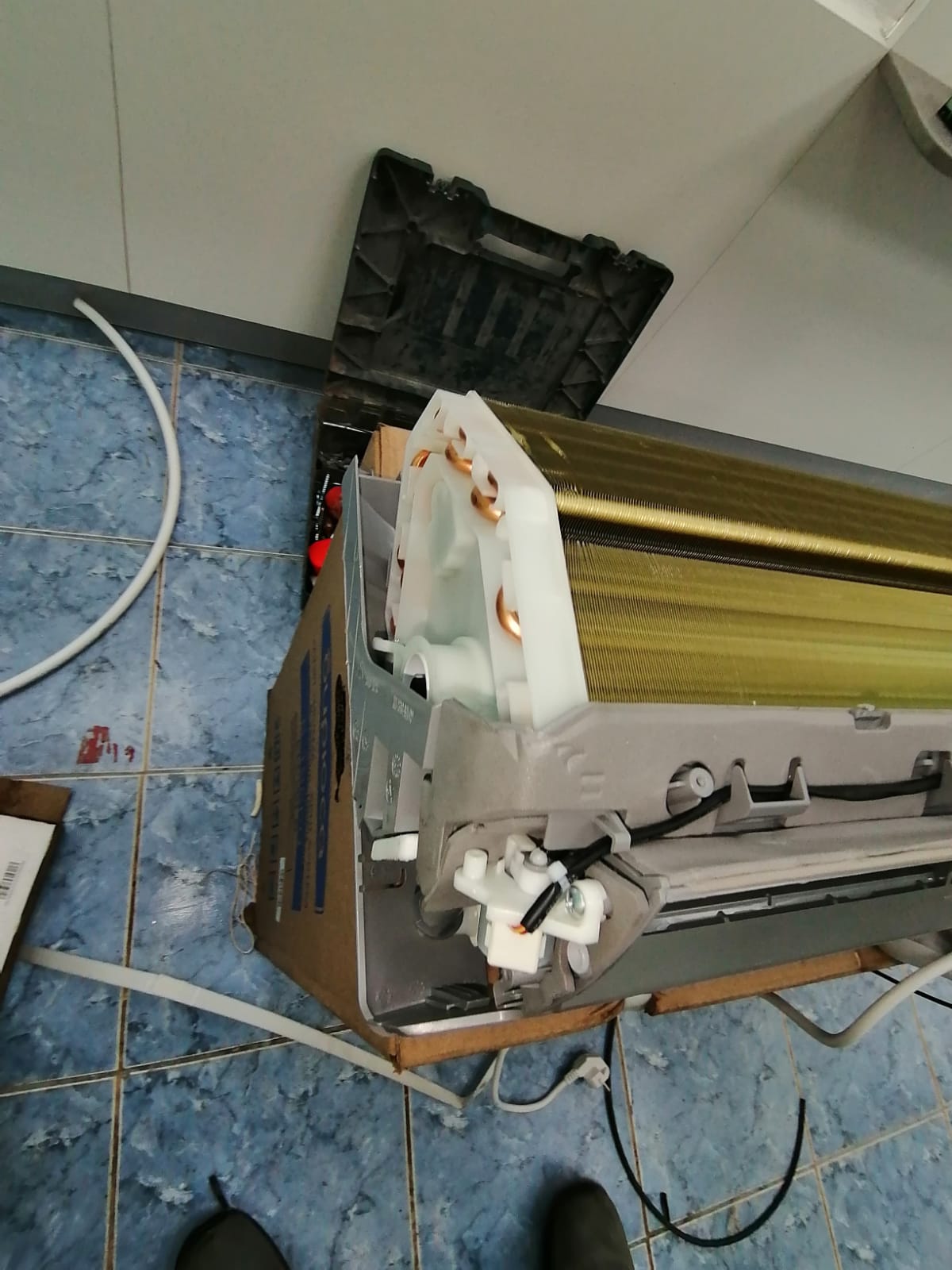 Пайка для устранения утечки фреона: материалы и инструменты в наличии